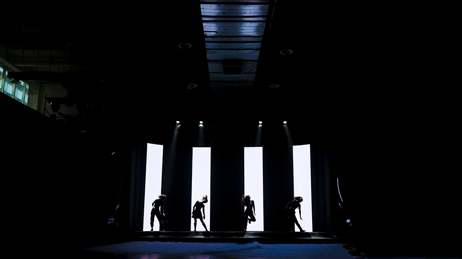 心突破，創(chuàng)未來